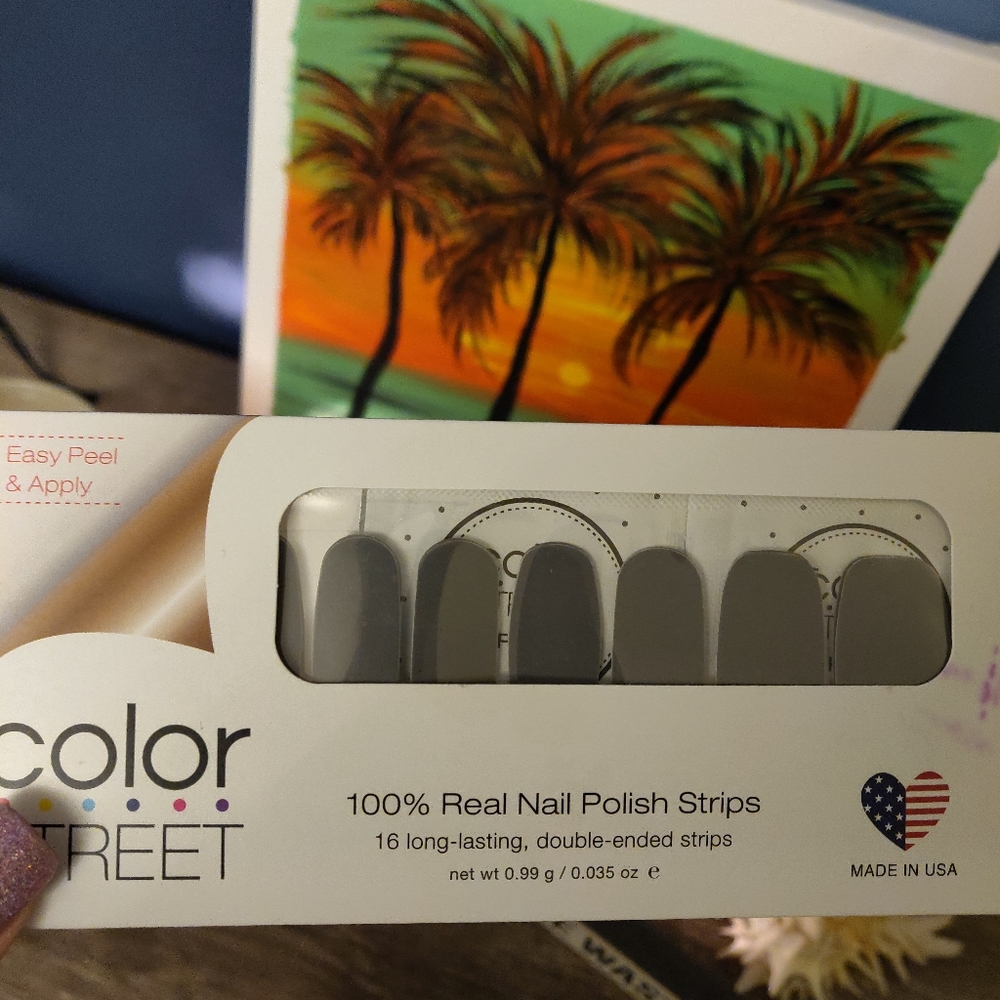 FREE W/PURCHASE!